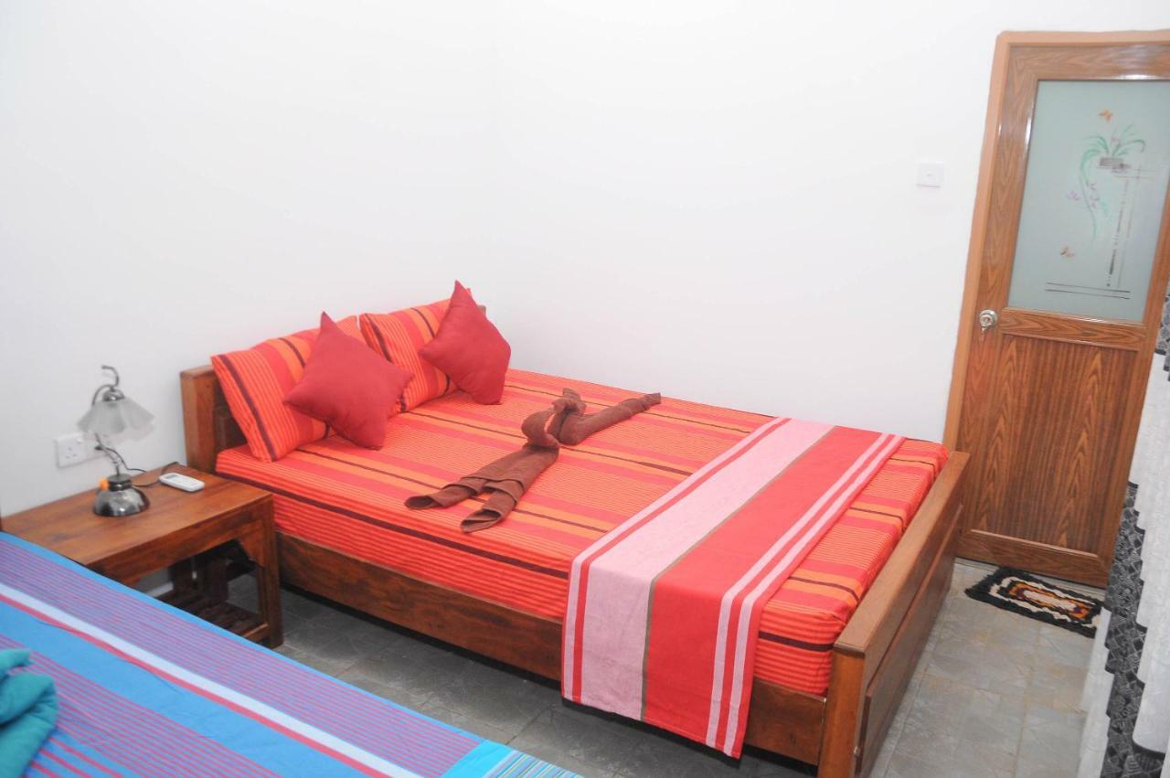 Restwell Homestay Dambulla Esterno foto